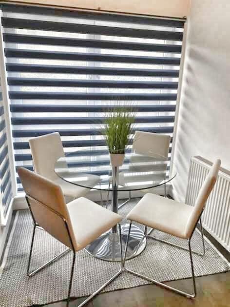 2 Bed City Centre Apt, Free Parking - Albert Clock, Customs House Belfast Eksteriør billede