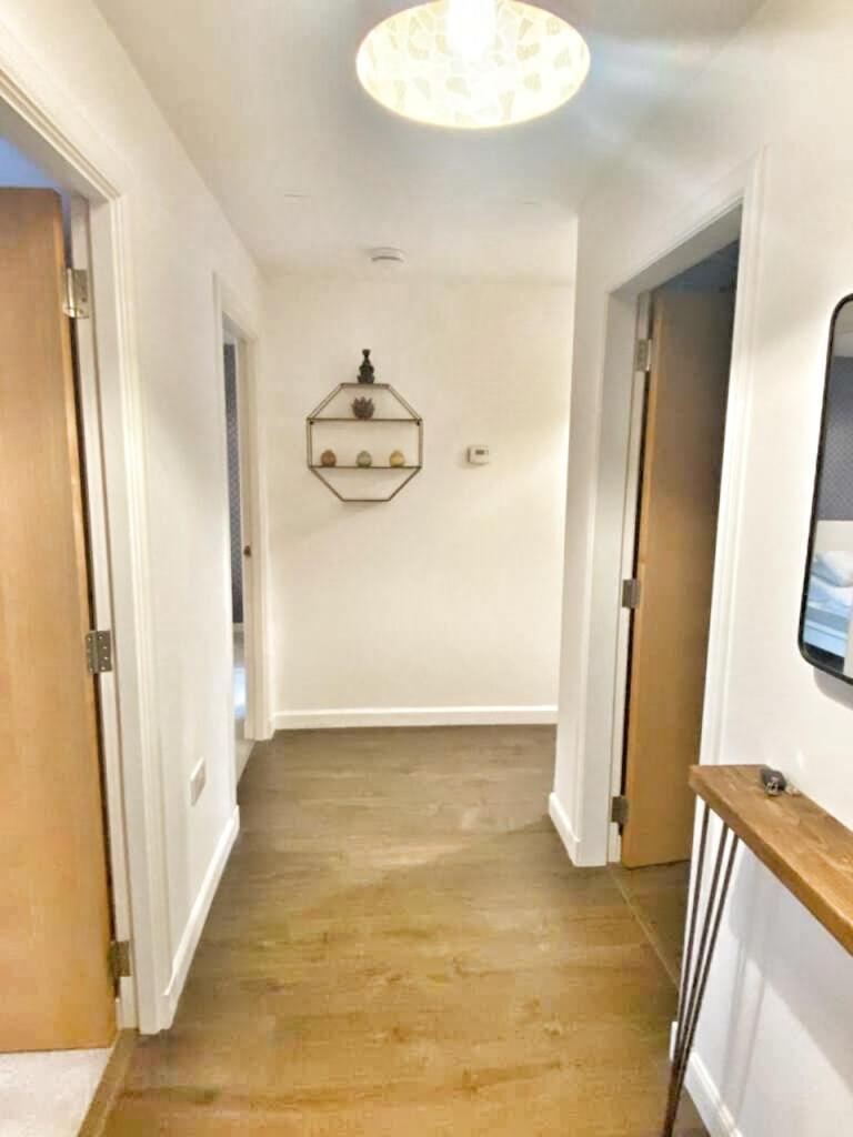 2 Bed City Centre Apt, Free Parking - Albert Clock, Customs House Belfast Eksteriør billede